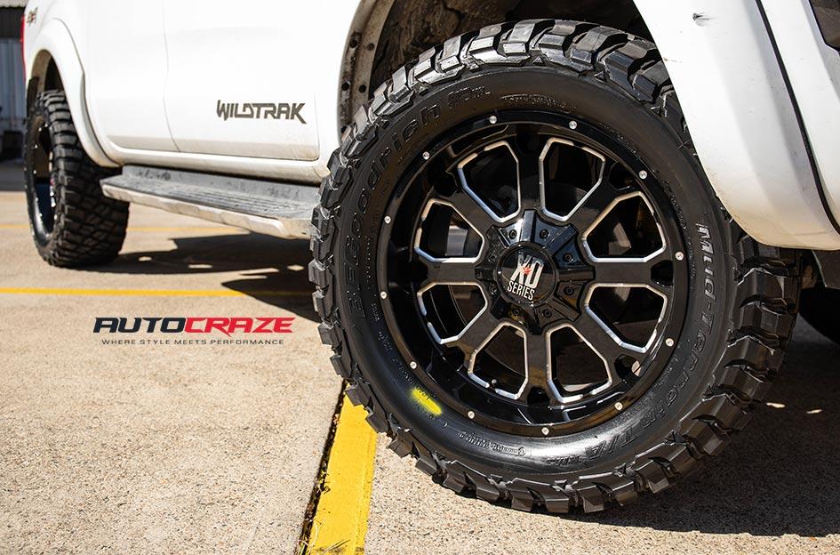 FORD RANGER BUCK 25 XD GLOSS BLACK MILLED ACCENTS